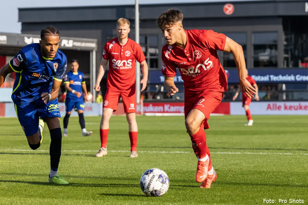thijs van leeuwen almere city fc gertjan verbeek huurling