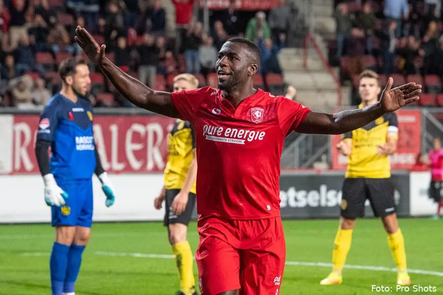 ulrich bapoh fc twente doelpunt juichen roda