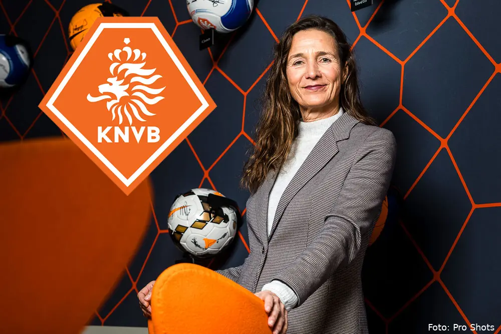 van leeuwen voorzitter knvb 2022 kopieren