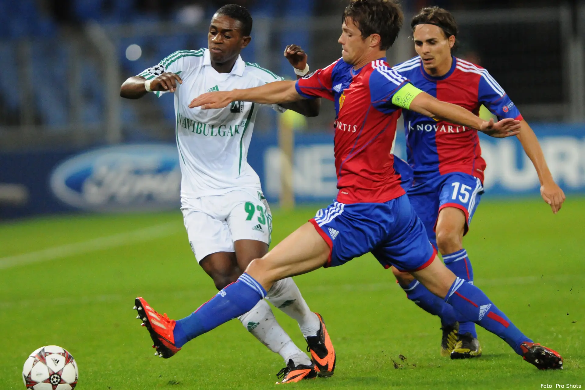 virgil misidjan ludogorets razgrad champions league 2013 2014 fc basel valentin stocker kay voser
