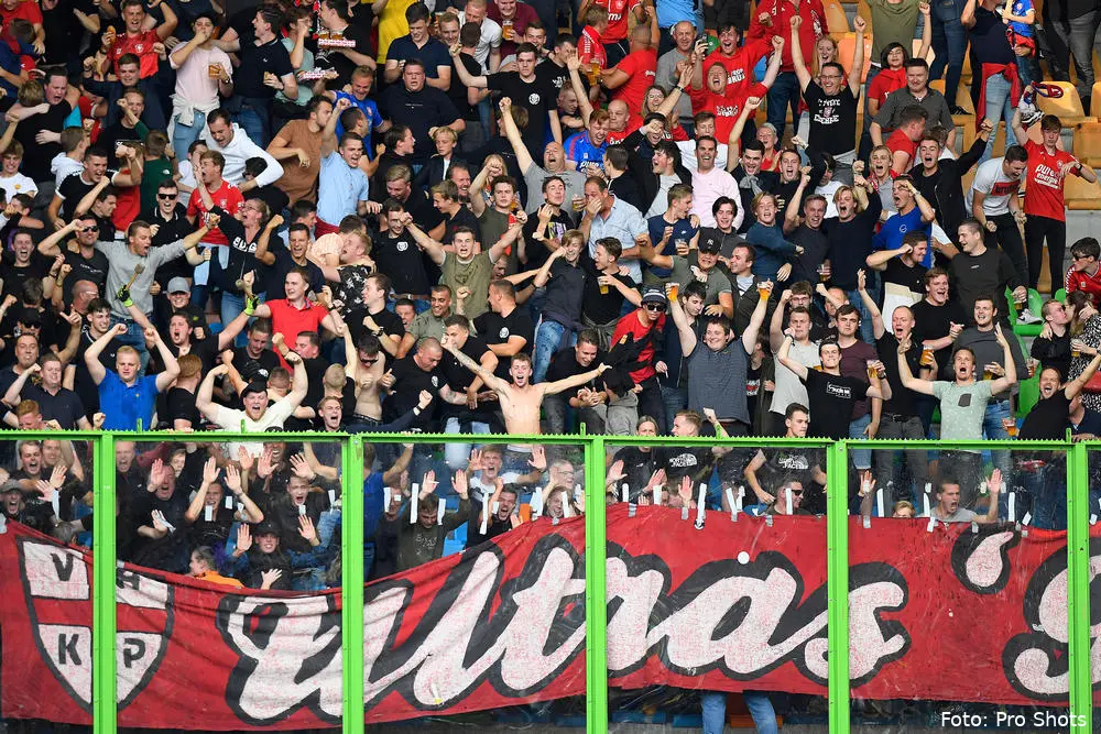 vitesse twente uitvak supporters ultras vak p gelredome 2021