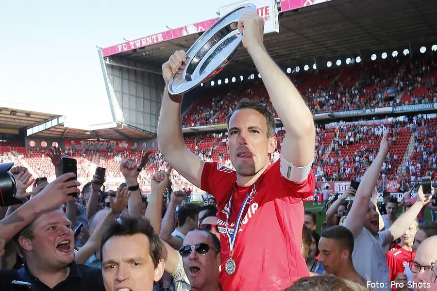 wout brama kampioensschaal veld grolsch veste supporters