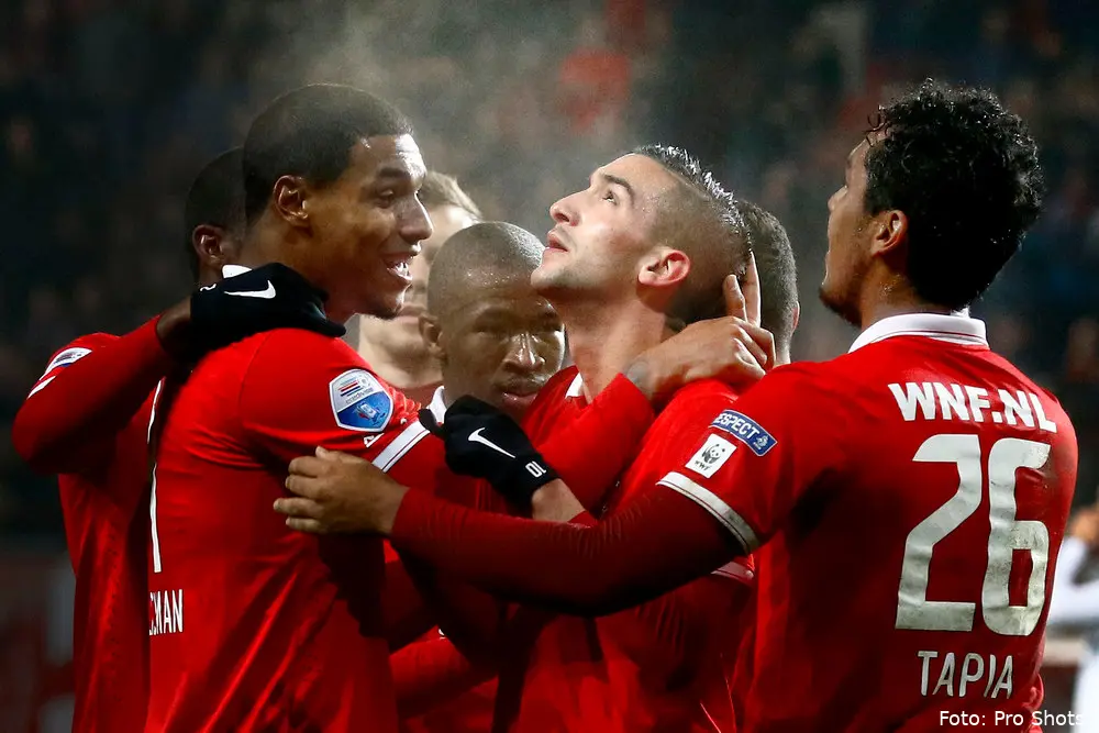 ziyech lachman mokotjo tapia twente az januari 2015