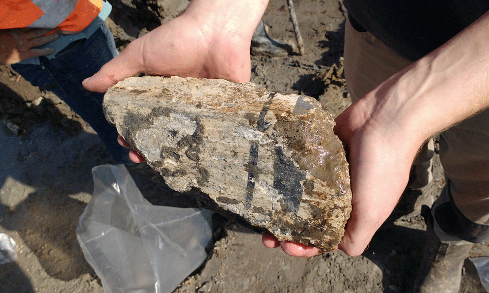 afbeelding romeins bouwmateriaal met pleisterwerk