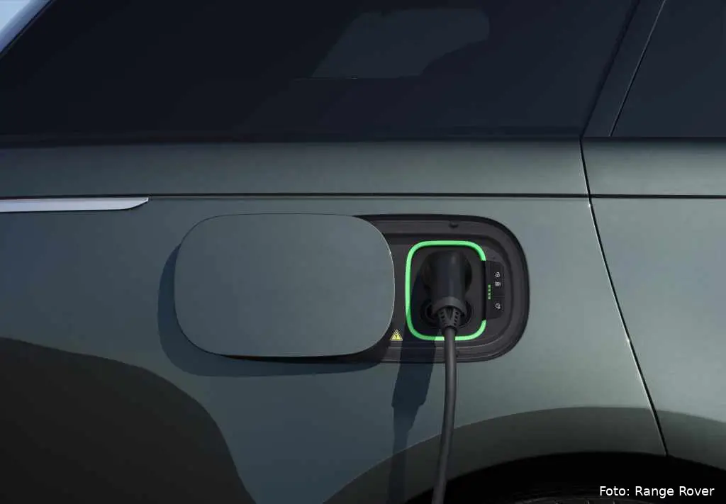 RANGE ROVER ELECTRIC CHARGING 02_09_26-3
