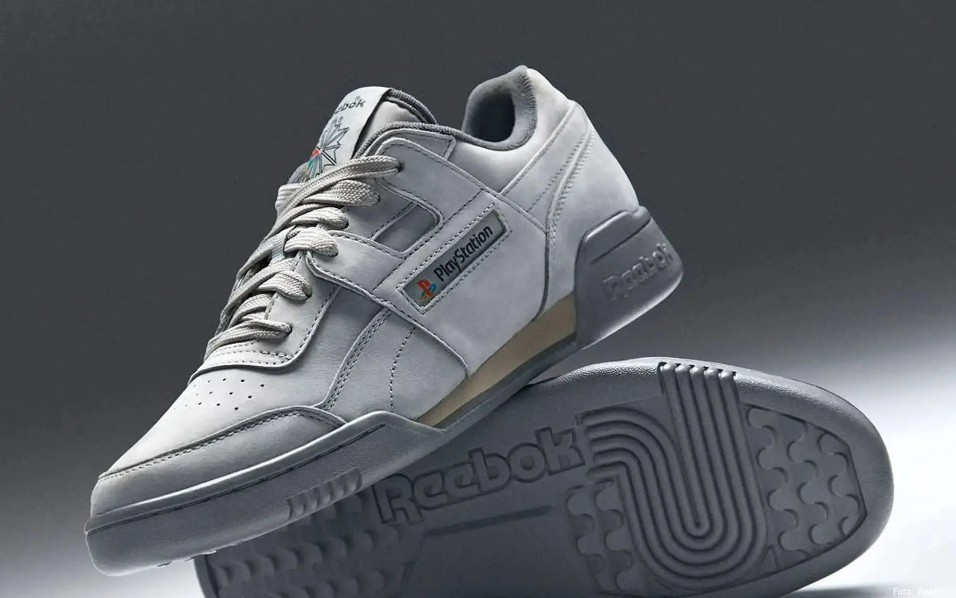 PLAYSTATION-REEBOK-1