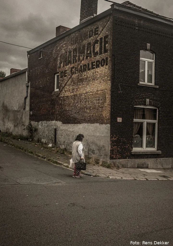 3rd place winner: Rens Dekker (The Netherlands): Grande Pharmacie de Charleroi