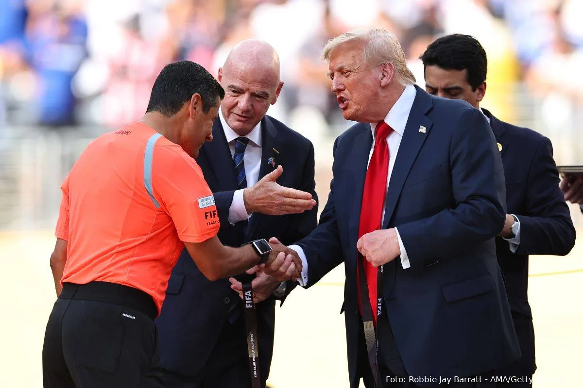 Alireza Faghani Donald Trump Gianni Infantino