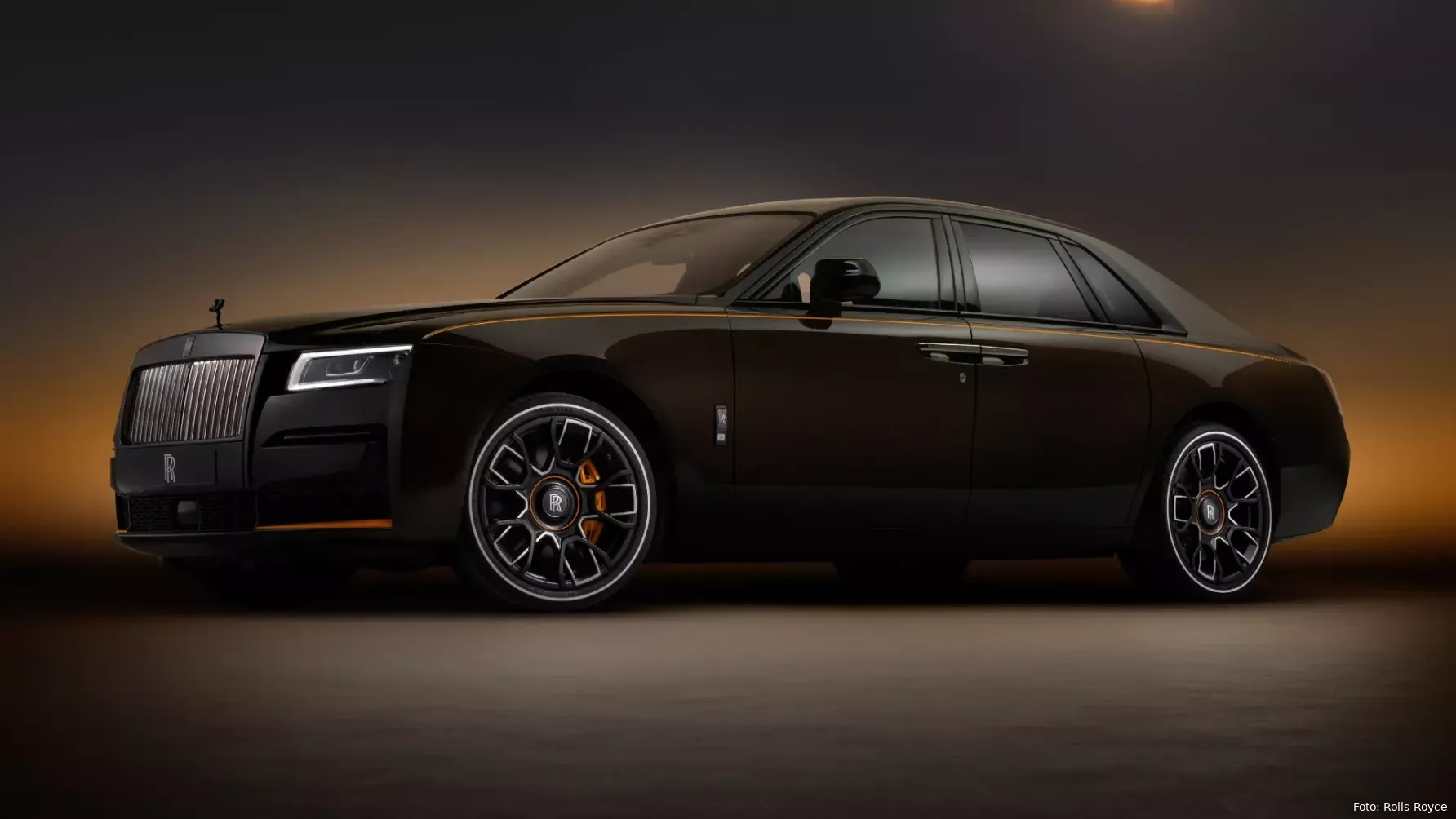 rolls royce ghost black badge