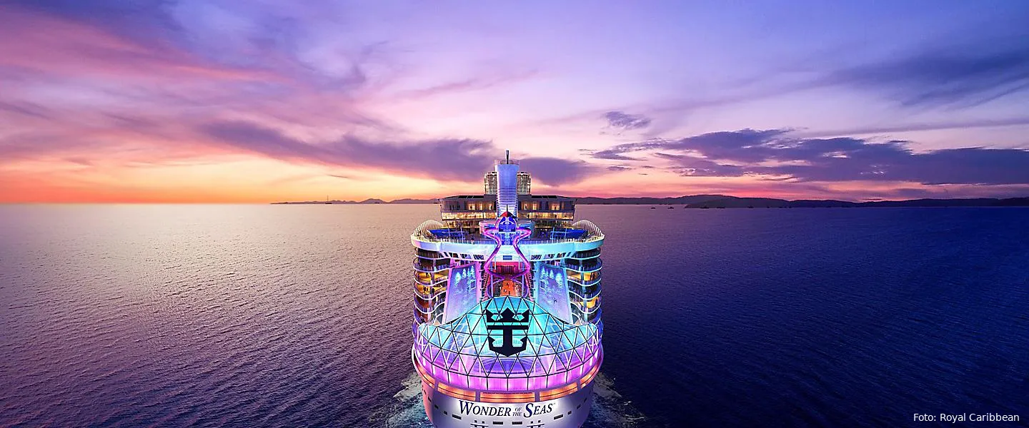 wonder of the seas sailing sunset