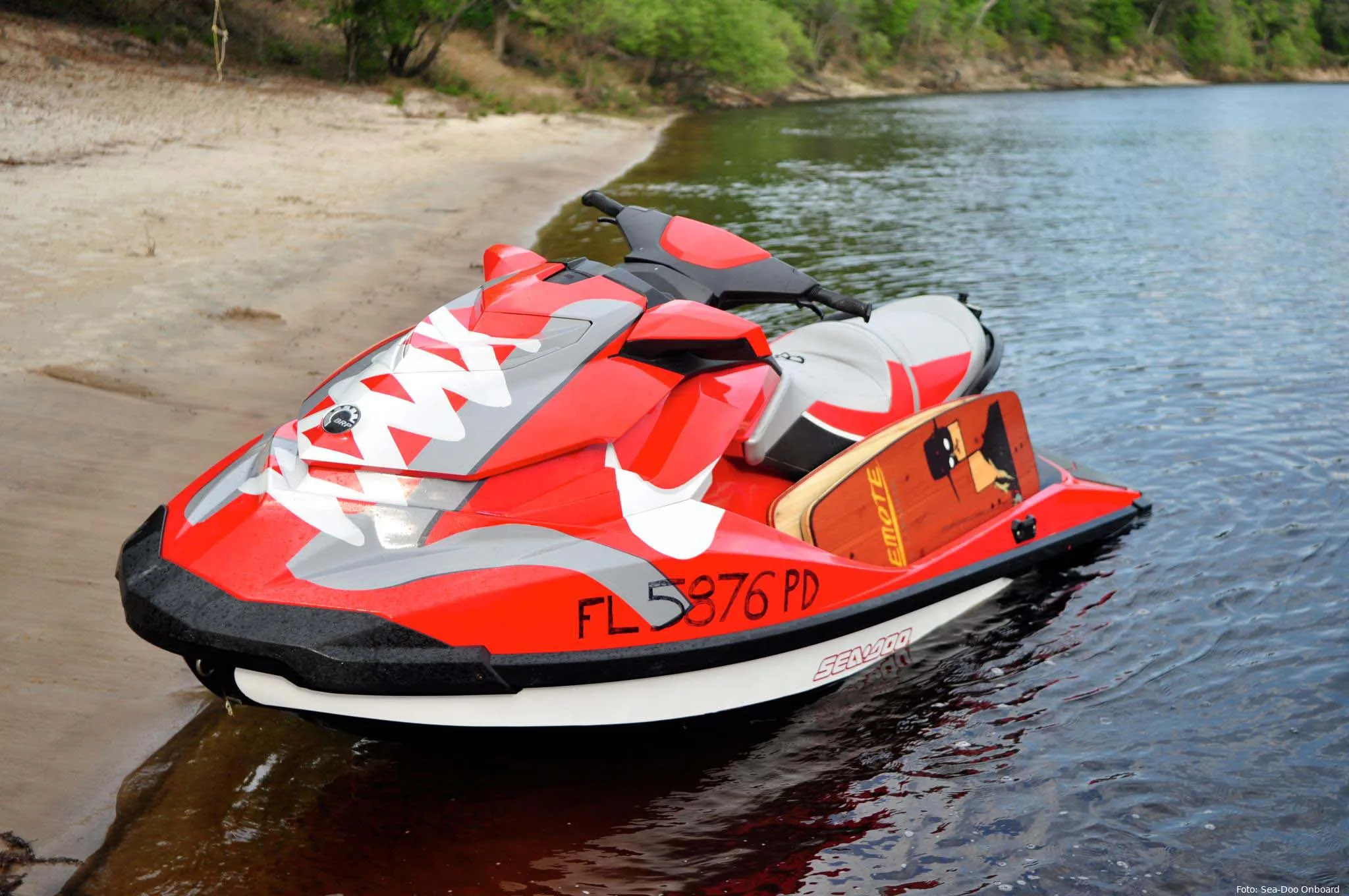 nike jetski bron sea doo onboard