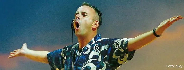 fatboy slim still from new doc 696x442 2