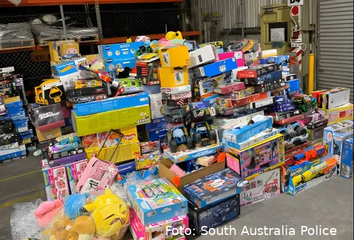 lego dief_Nero_AI_Image_Upscaler_Photo_Face