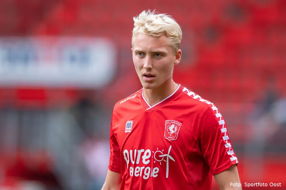 caper staring fc twente close up 2021