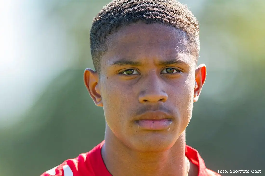 jayden oosterwolde fc twente 2019 2020