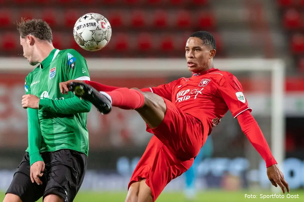 jayden oosterwolde fc twente pec zwolle 2020