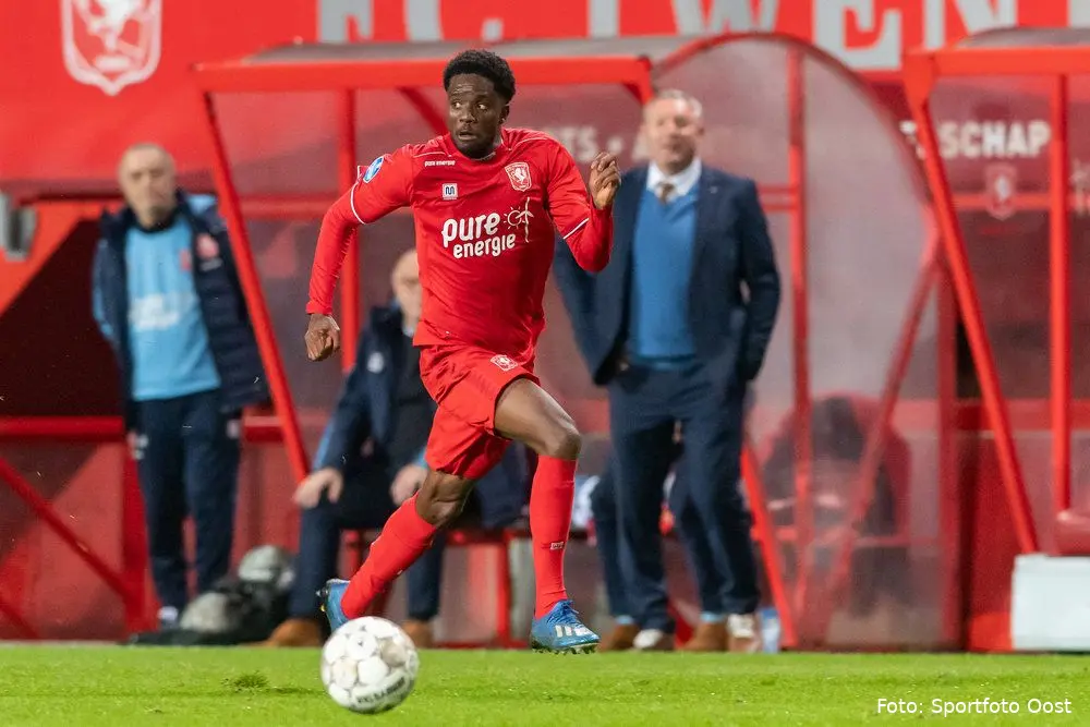 menig jans fc twente dugout grolsch veste 2020