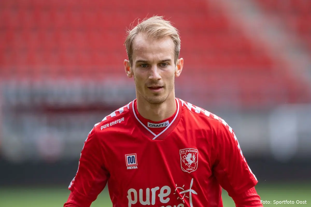 vaclac cerny rechtsbuiten fc twente training juli 2020