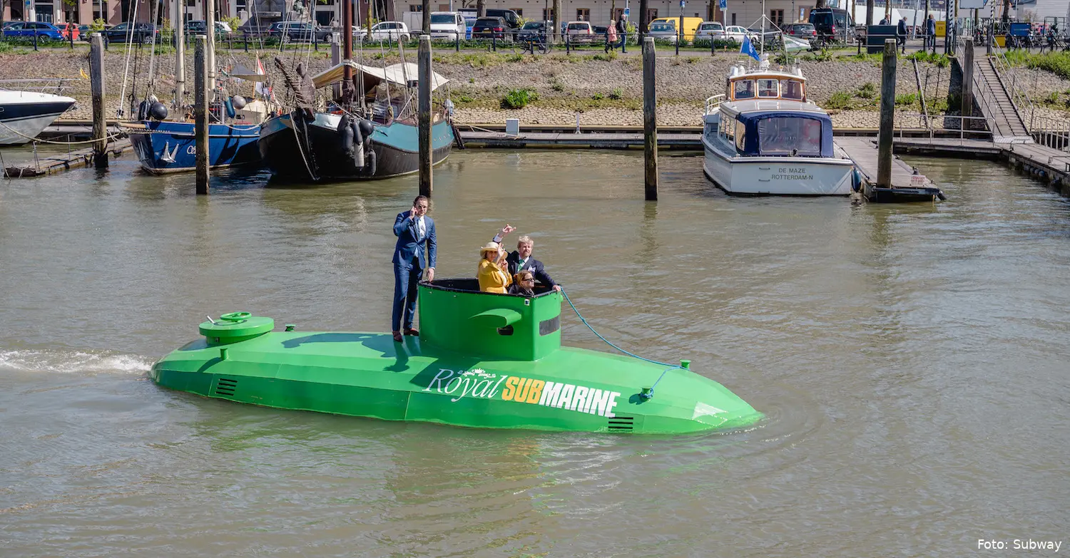 image00023bewerkte files subway royalsubmarine koningsdag kopie