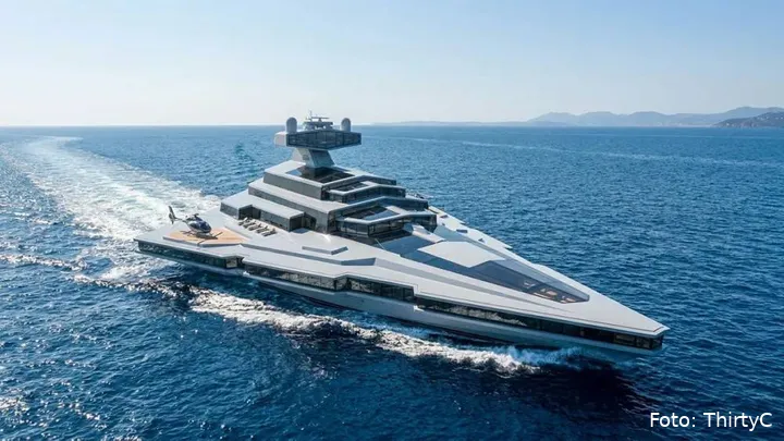 ThirtyC-Star-Wars-Gigayacht-2