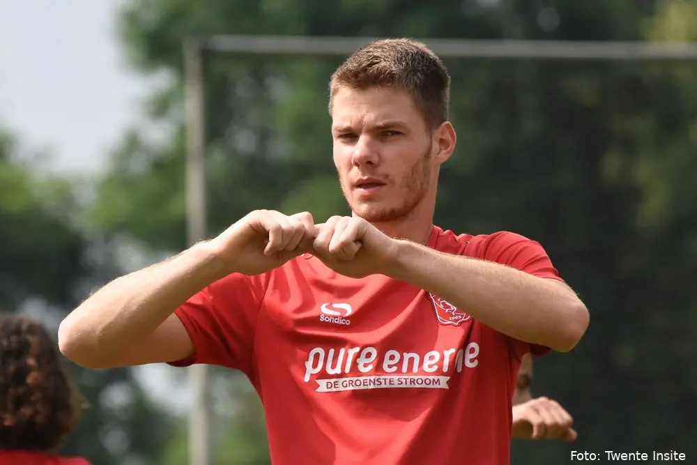 jari oosterwijk training de lutte warming up