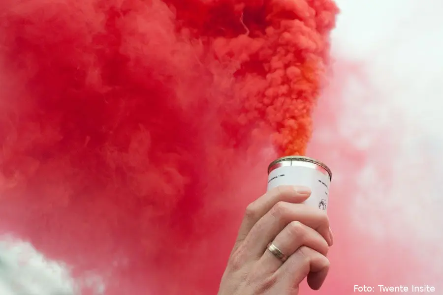 pyro rookbom rookpot supporters fc twente 2011