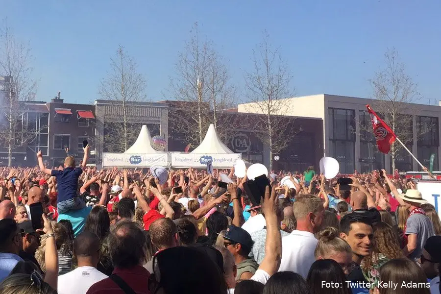 feest van heekplein enschede supporters 2019
