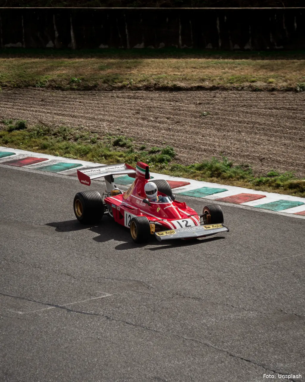 nicolas peyrol vh01srx1edo unsplash