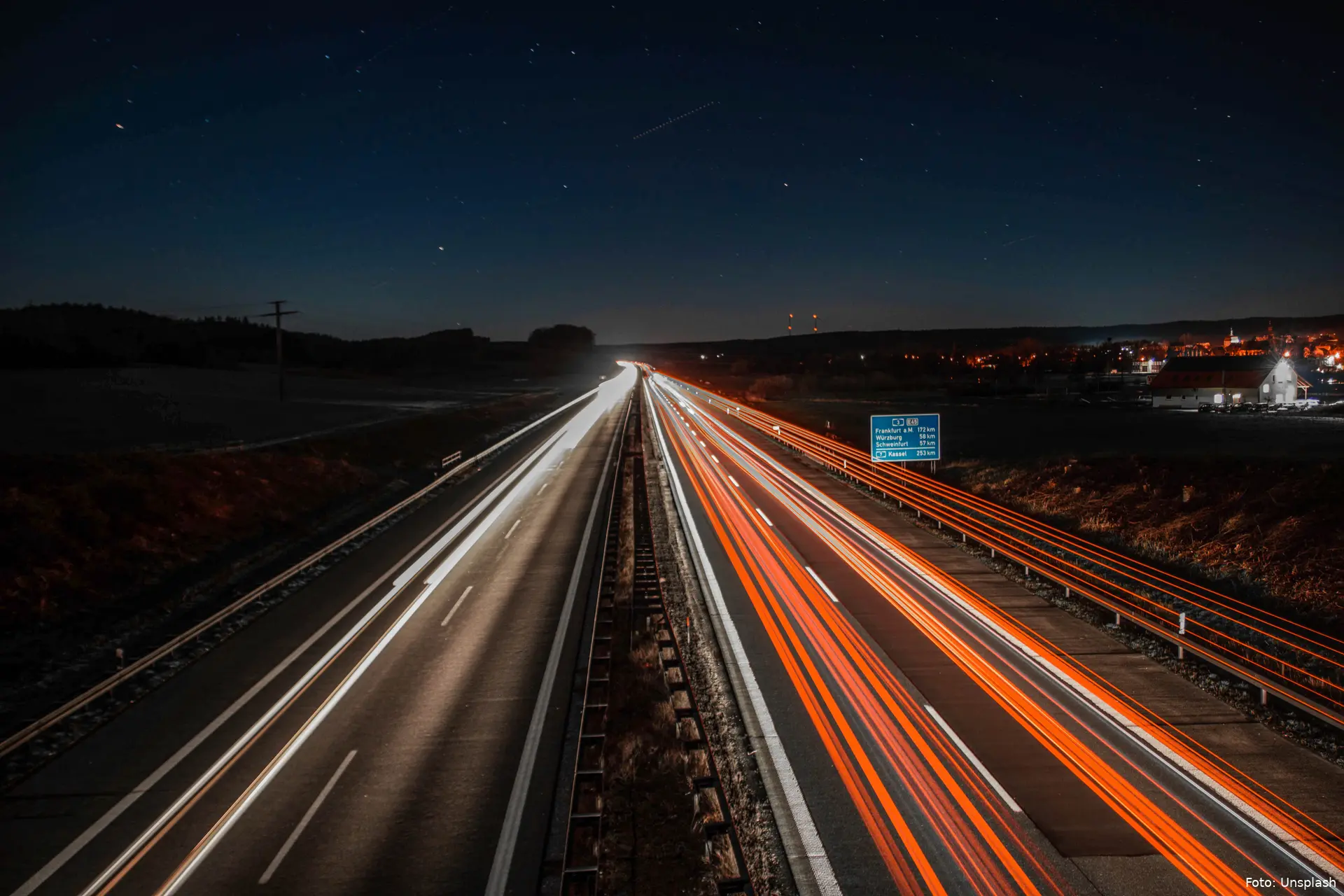 philipp katzenberger pfkb15khi88 unsplash