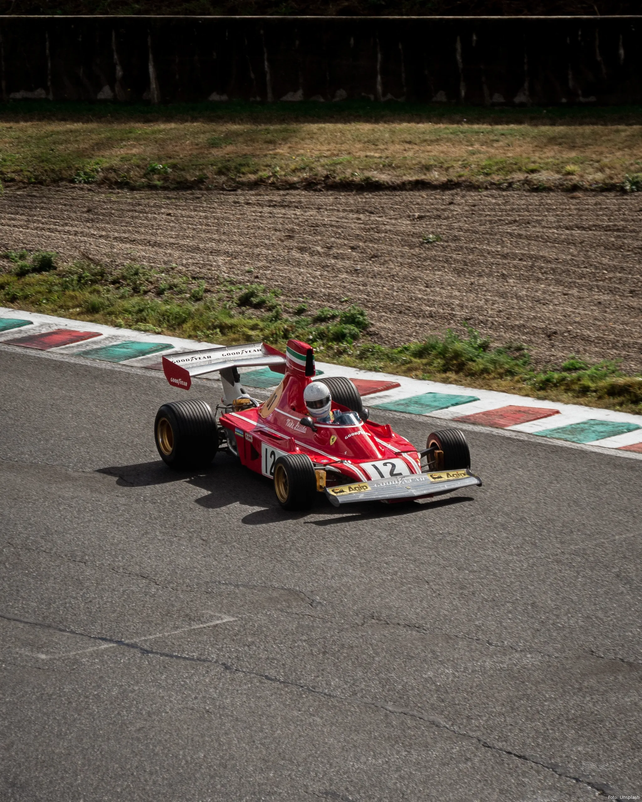 nicolas peyrol vh01srx1edo unsplash