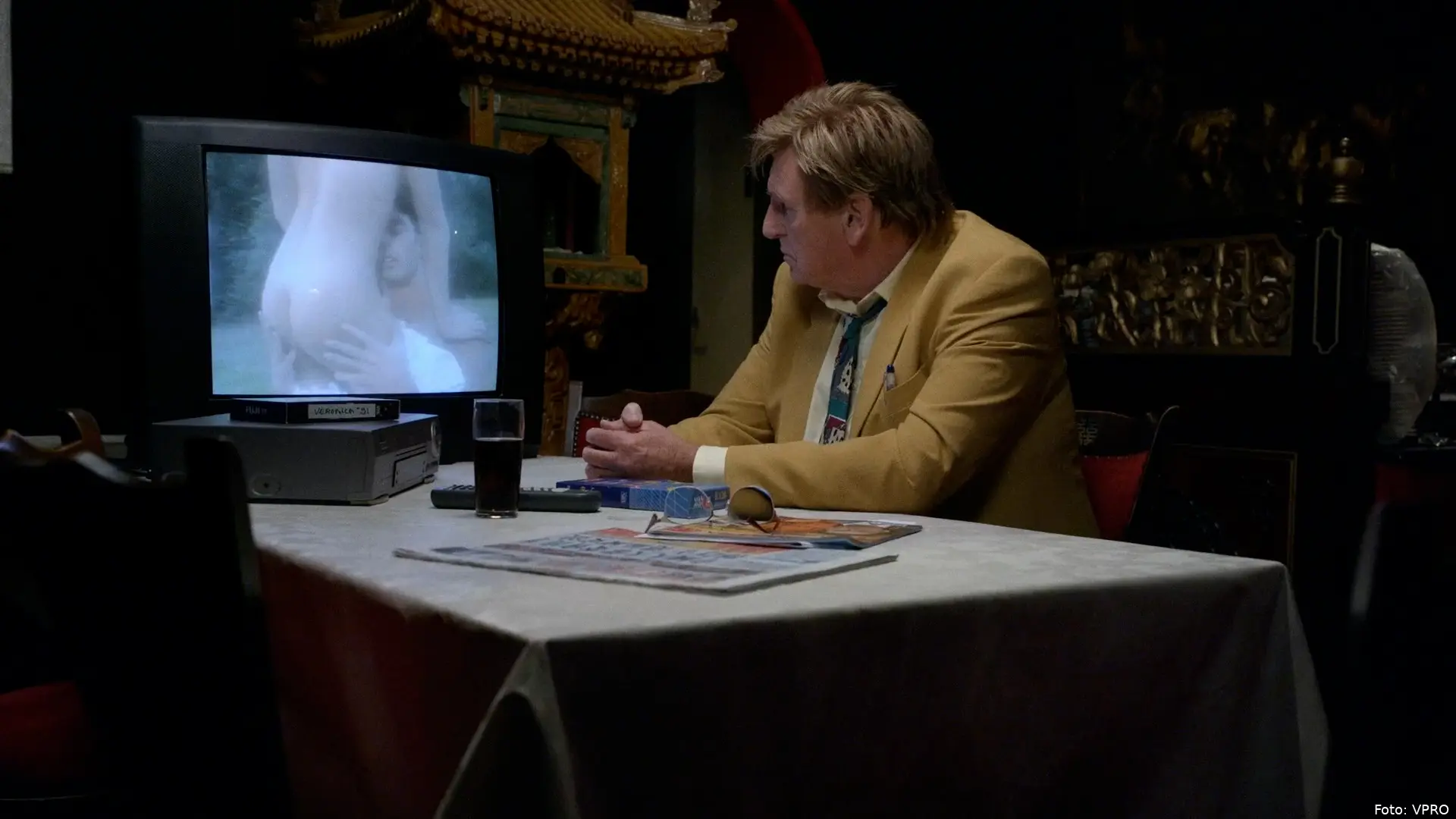 een programma over de jaren negentig vpro 2020 erotiek henny over komst erotiek op tv c vpro