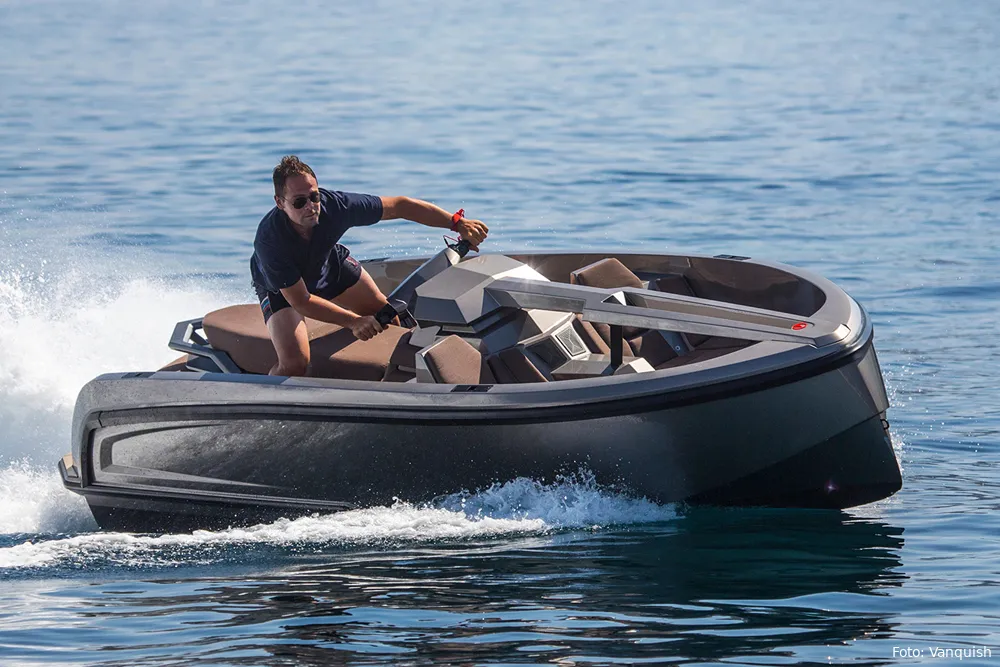 vanquish vanqraft vq16 superyacht tender 0 hero