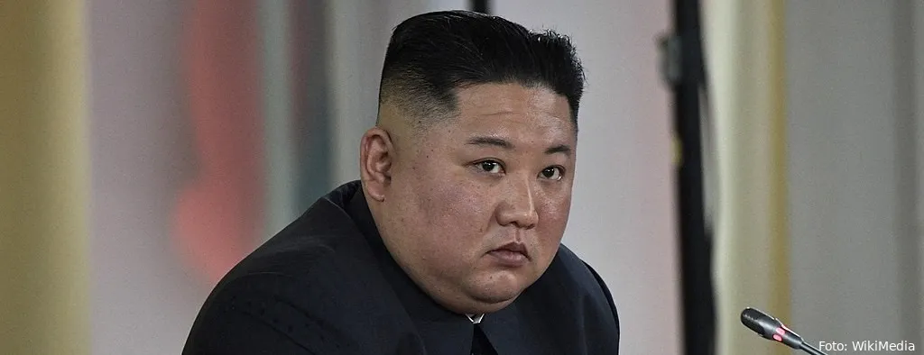 1024px kim jong un 2019 04 25 03header