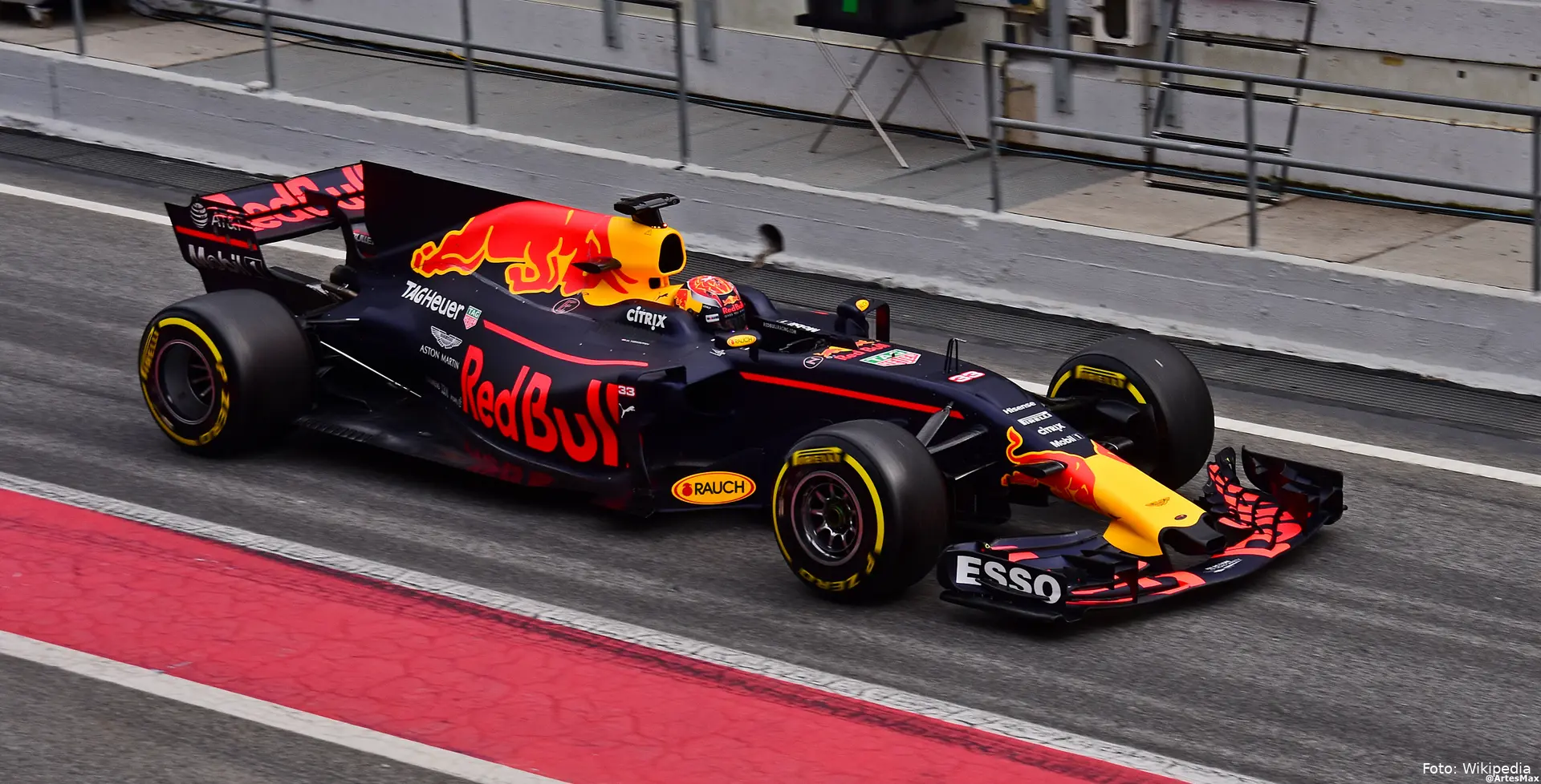 red bull rb13 verstappen barcelona test