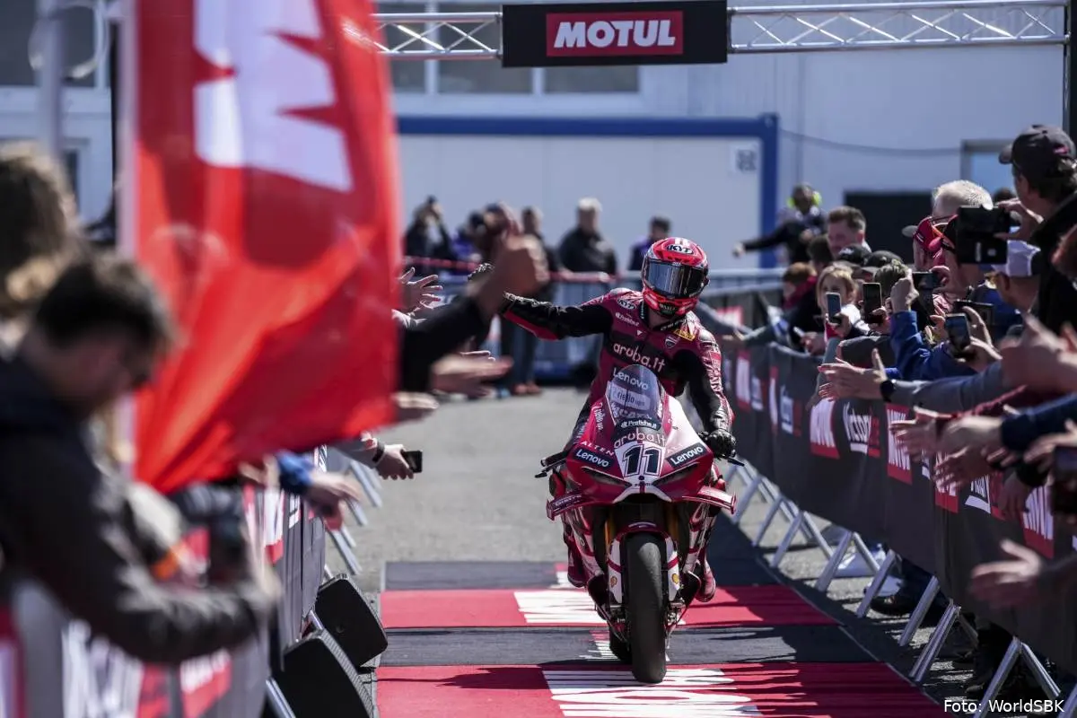 Nicolò Bulega pilota Aruba Ducati Superbike WorldSBK a Most