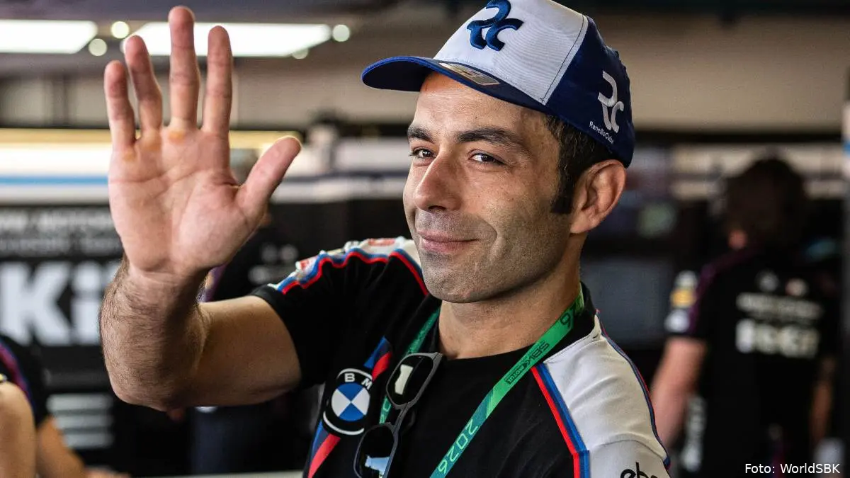 Danilo Petrucci pilota BMW Superbike