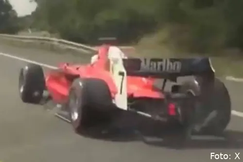 <i>"Det' den falske Ferrari"</i>