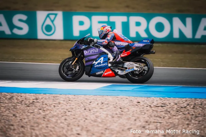 Toprak Razgatlioglu guida la Yamaha M1 al TT Circuit Assen