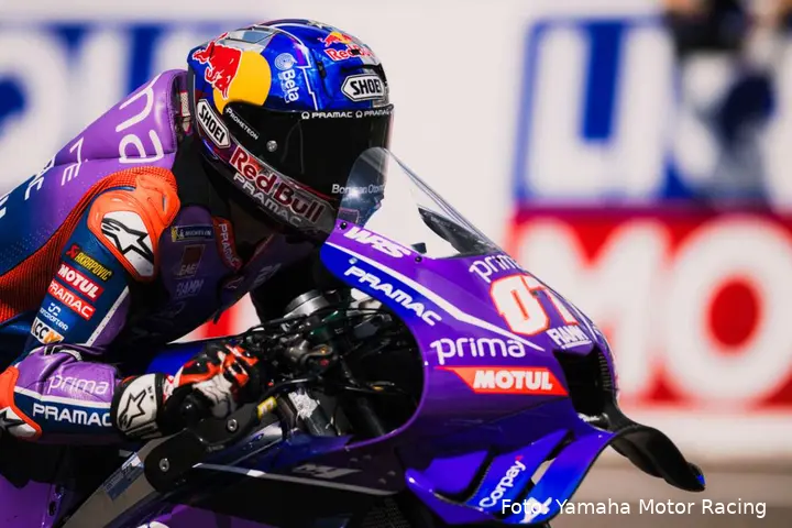 Toprak Razgatlioglu rides the Yamaha M1 MotoGP bike