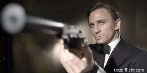 banner daniel craig