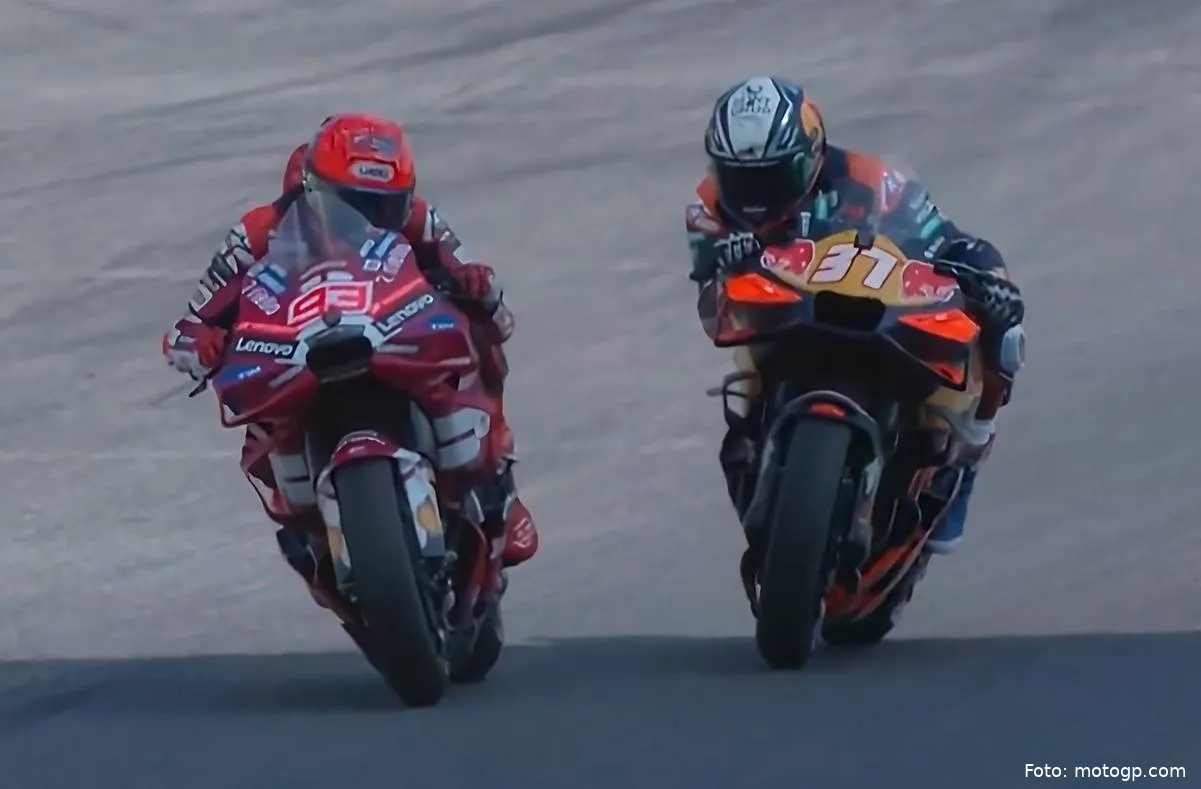 marquez-acosta-motogp-sprint-buriram