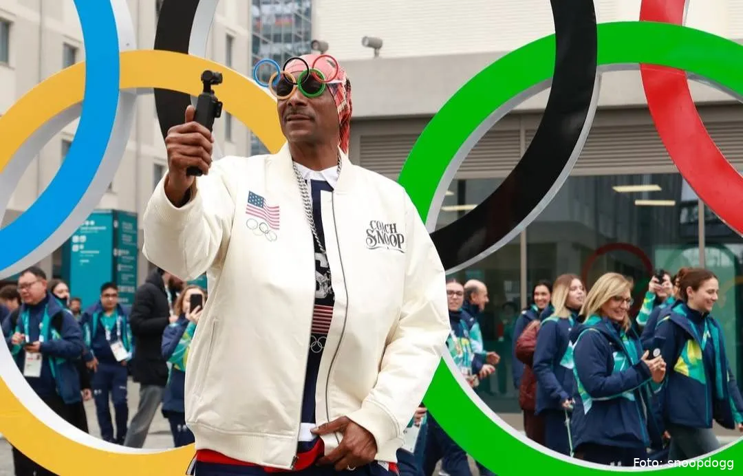 Look who’s been snooping around… 👀❄️ The legend @snoopdogg has made his way to the Milan Athlet