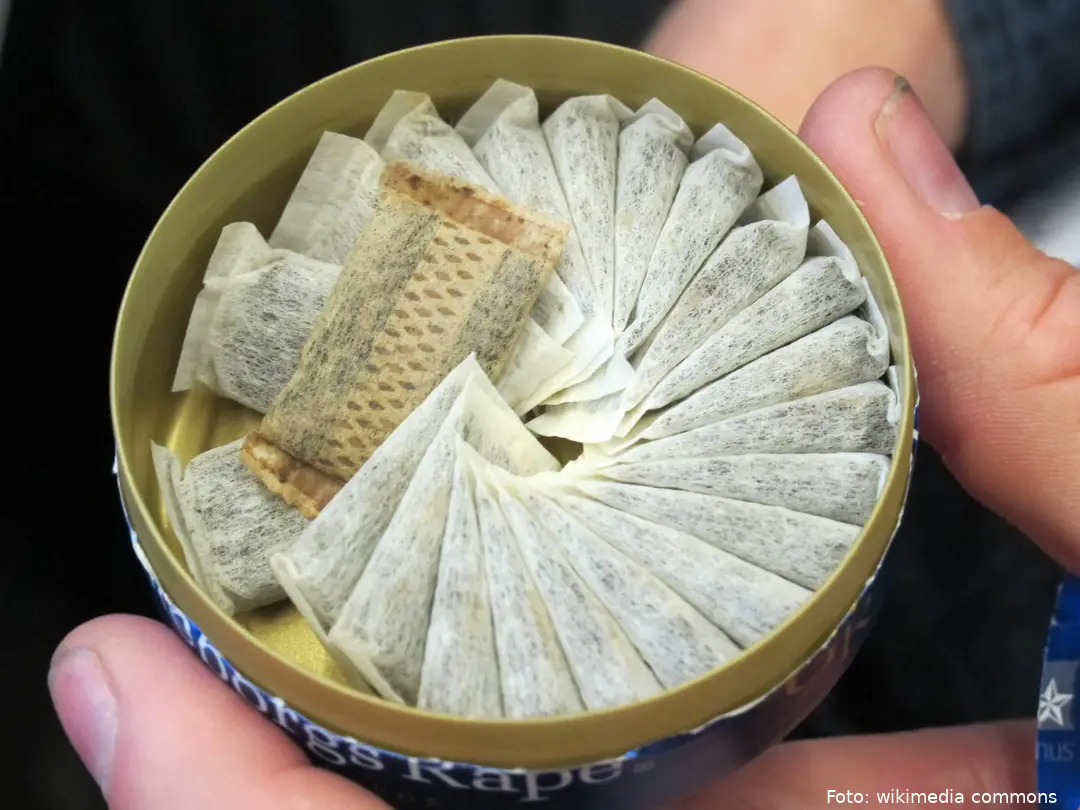 Snus_(8648212374)