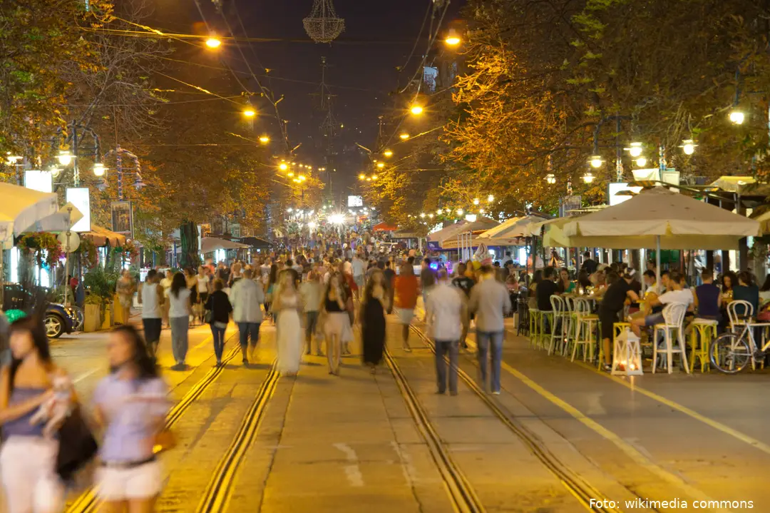 Boulevard_Vitosha_at_night,_Sofia_PD_2012_13
