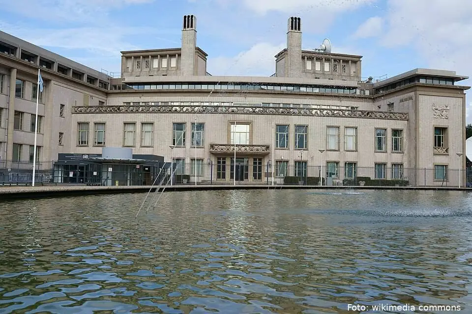 Fontein_Aegongebouw_Joegoslavië-tribunaal