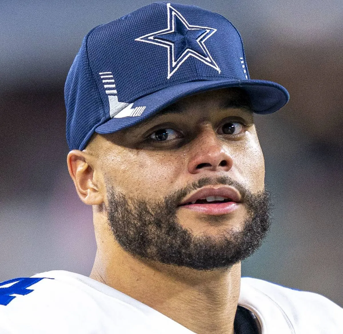 Dak_Prescott_WAS_@_DAL_2021_(cropped)