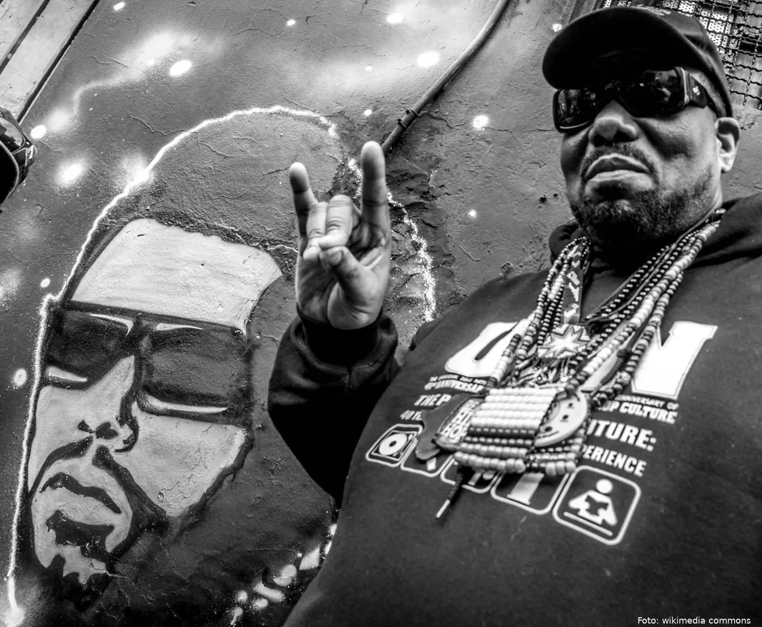Afrika_Bambaataa_in_Bogota