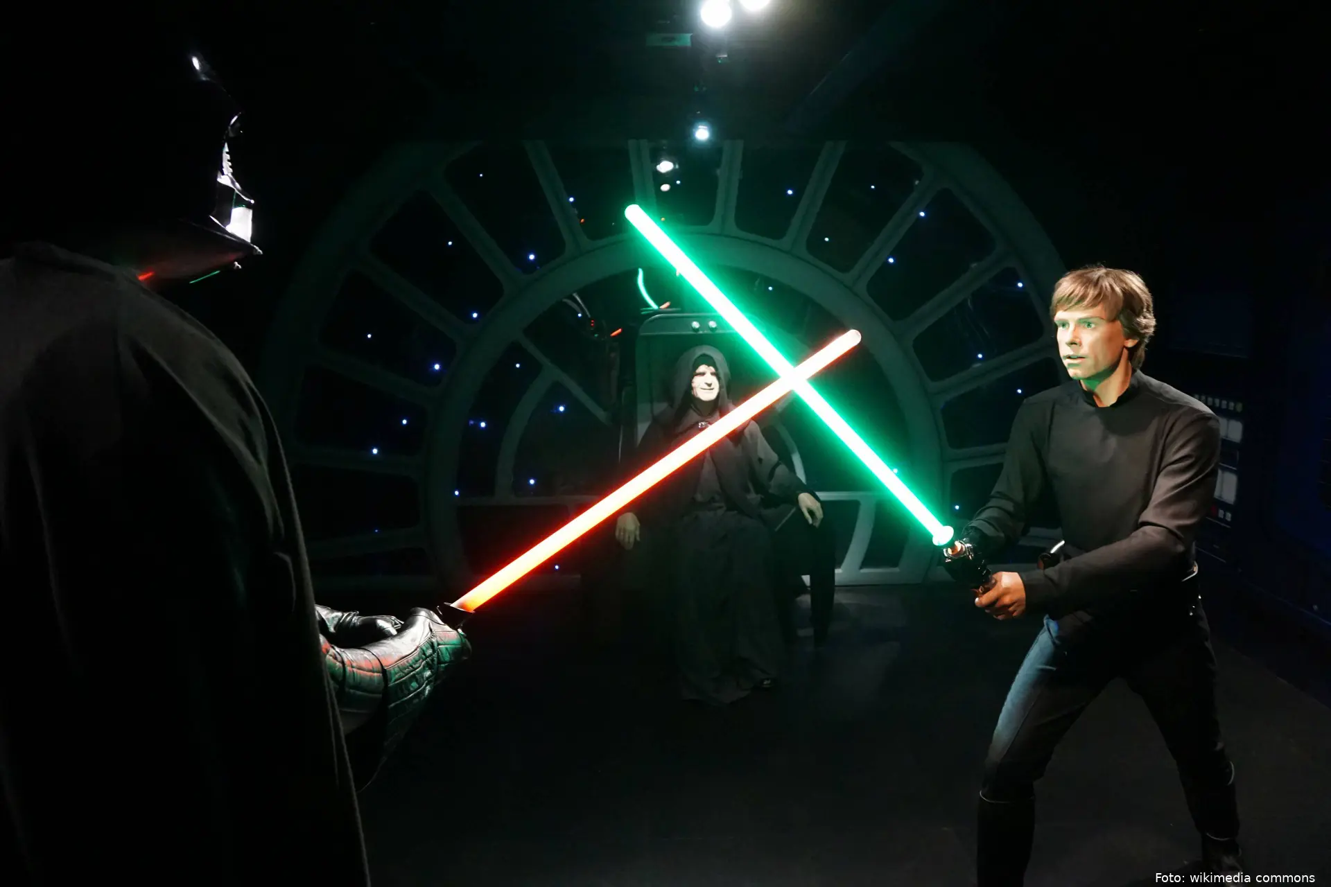 Star_Wars_characters_at_Madame_Tussaud