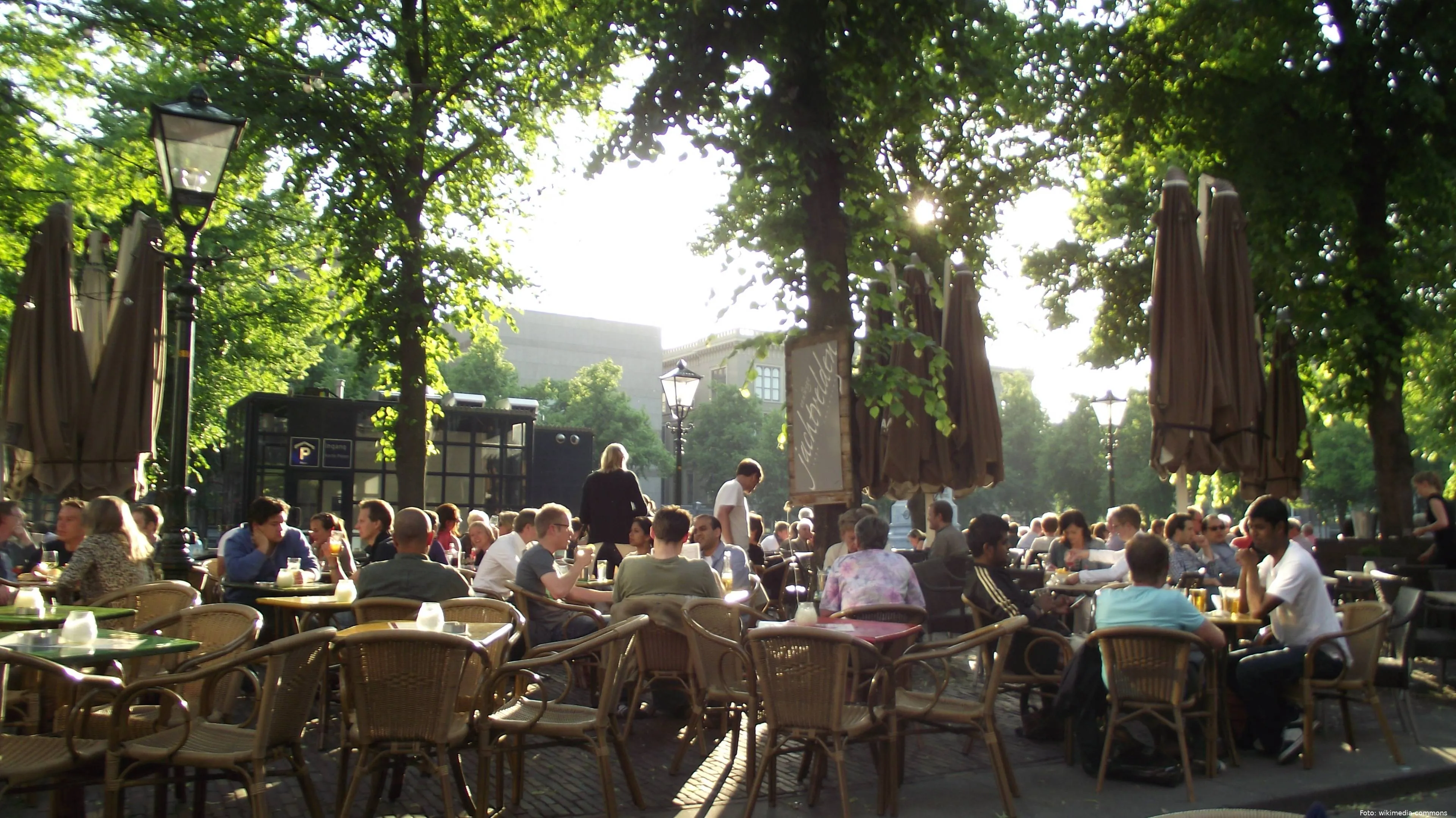 Terras_op_Plein