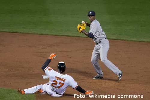 Didi_Gregorius_(17127188926)